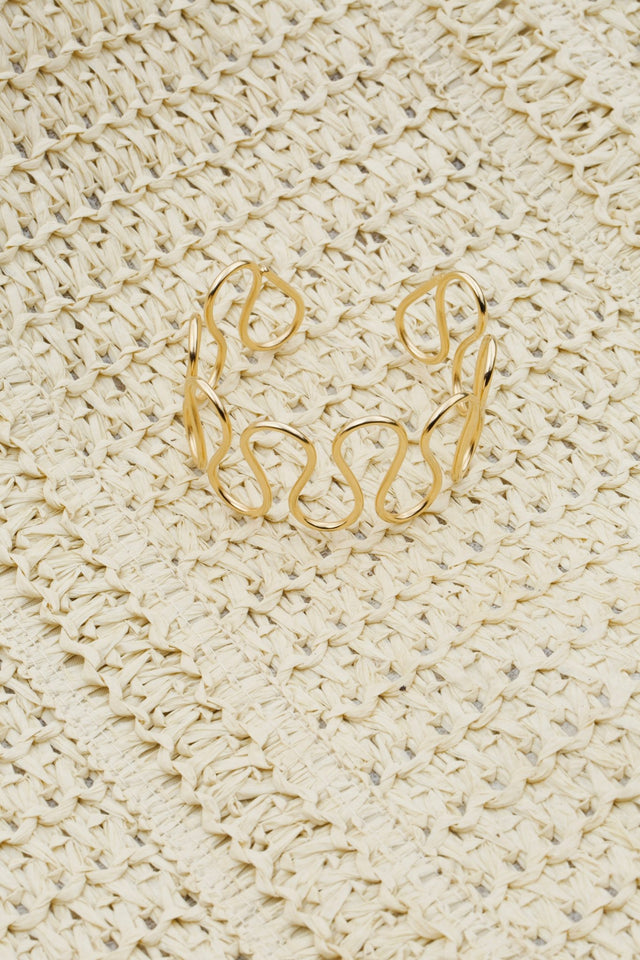 Mare Bangle - Wear with style