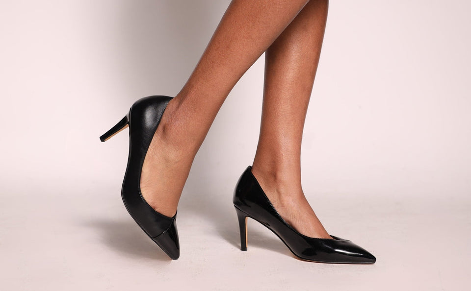 Michelle Pumps Black - Wear with style