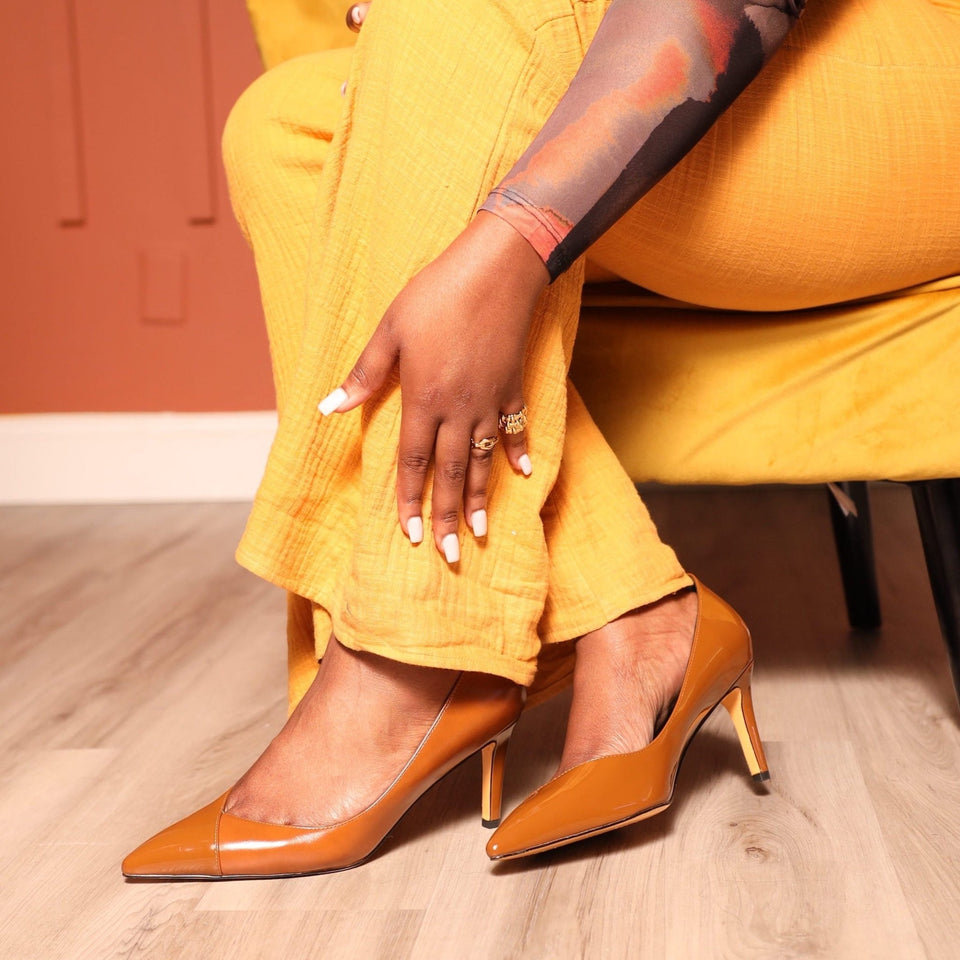 Michelle Pumps Coffee - Wear with style