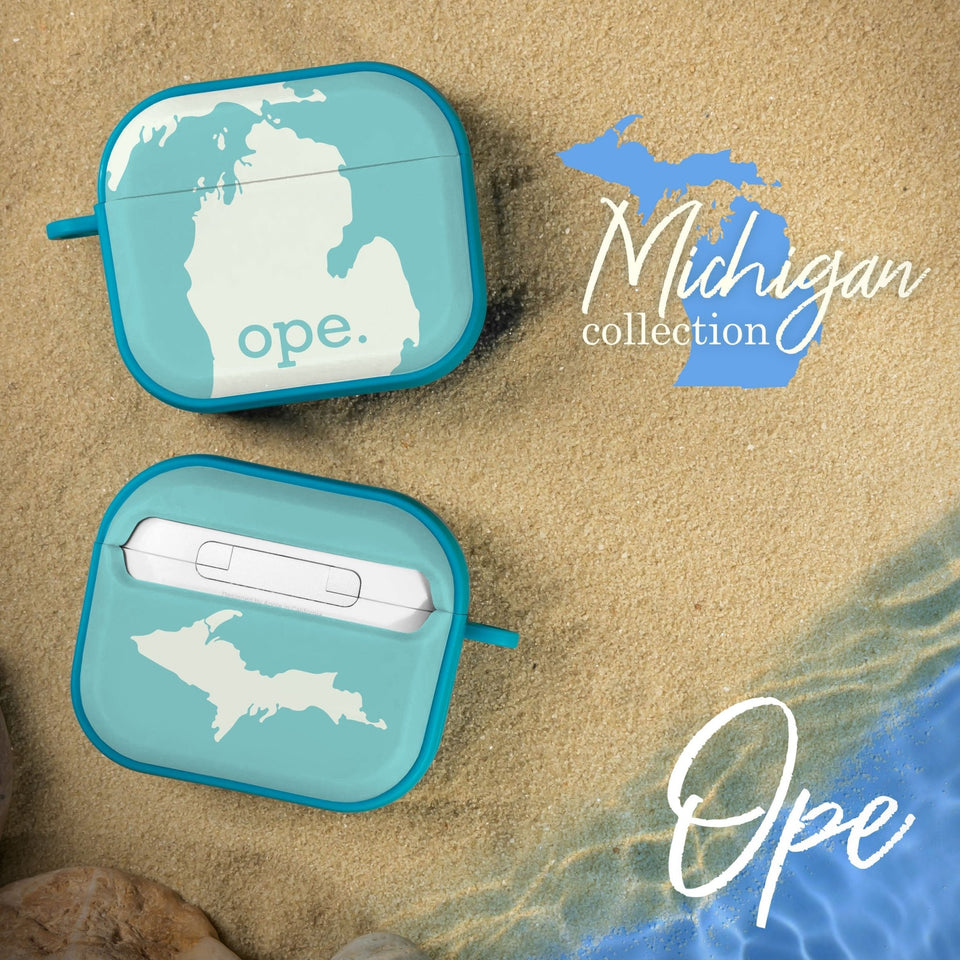 Michigan HDX Apple AirPods Gen 3 Case Cover - Wear with style