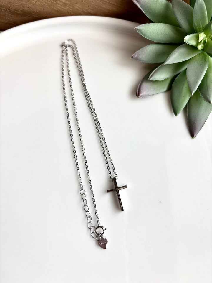 Minimalist Sterling Silver Cross Necklace | 925 Faith Jewelry with Cable Chain 18” | Collar de Cruz plata 925 - Wear with style