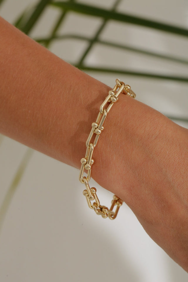 Miss Man Necklace - Wear with style