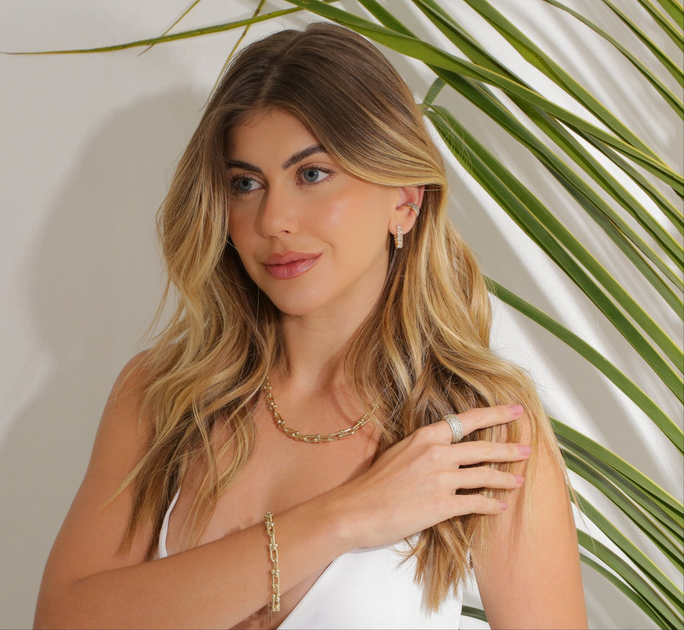 Miss Man Necklace - Wear with style