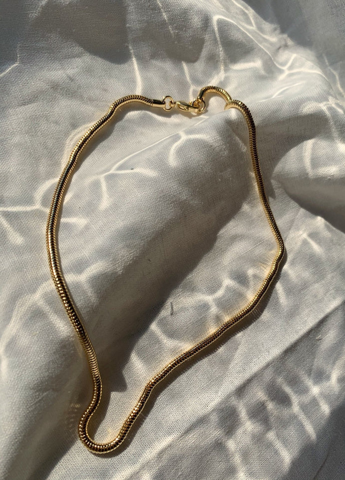 Miss Omega Necklace - Wear with style