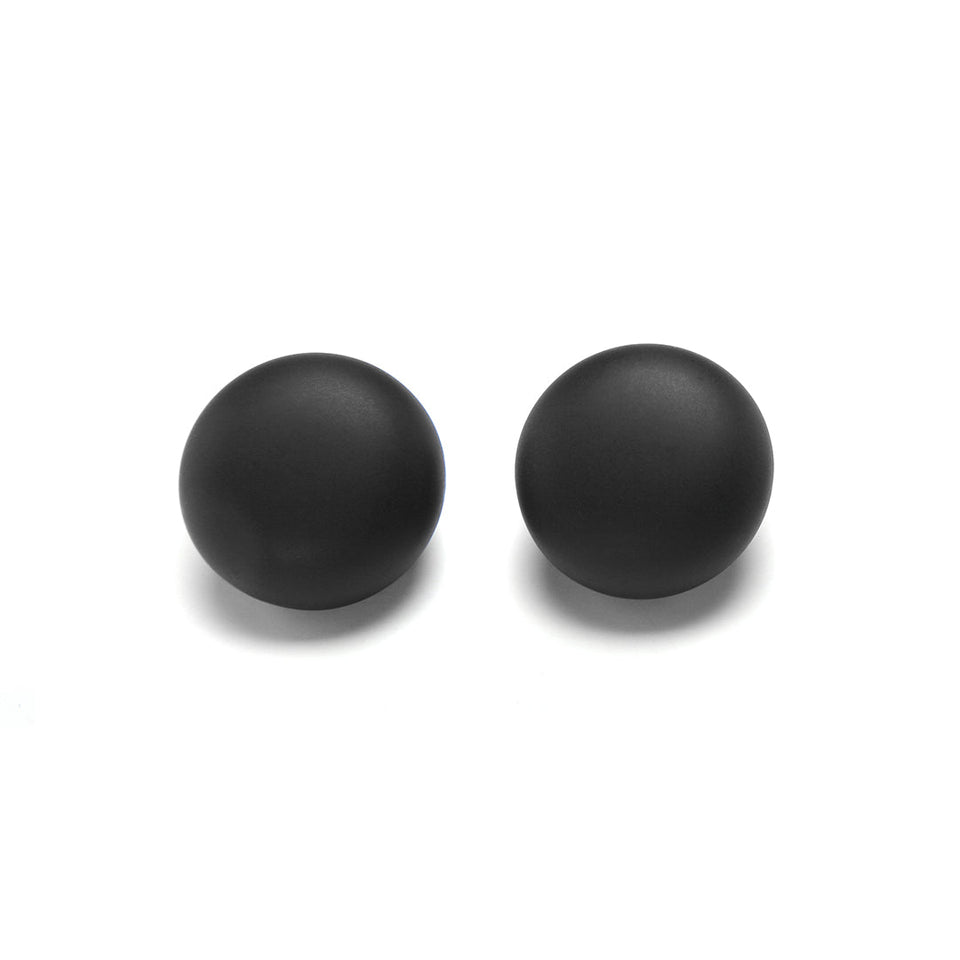 Mollie Barile Clip Earring Matte Black - Wear with style