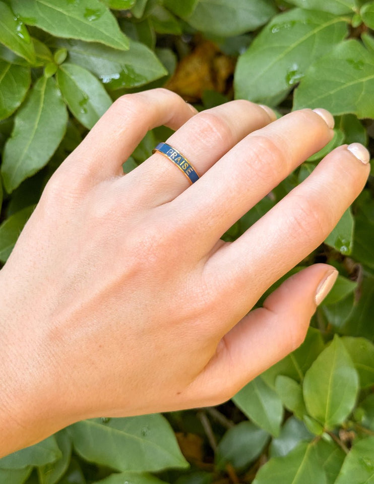 Navy Enamel Praise Ring - Wear with style