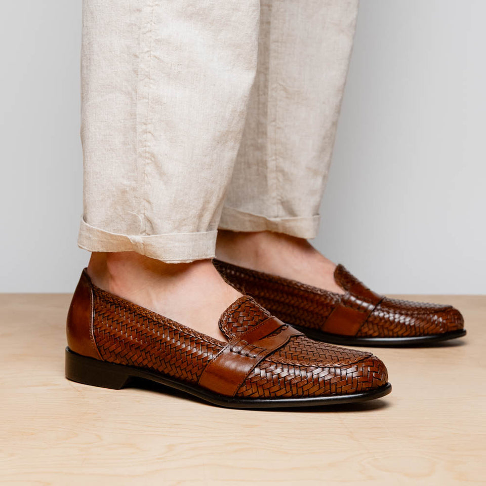 15-585-CGN NICOLA Italian Calfskin Basketweave, Cognac
