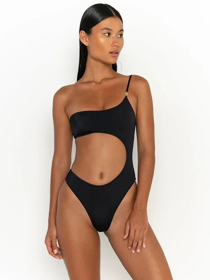 Onika one piece swimsuit - Wear with style