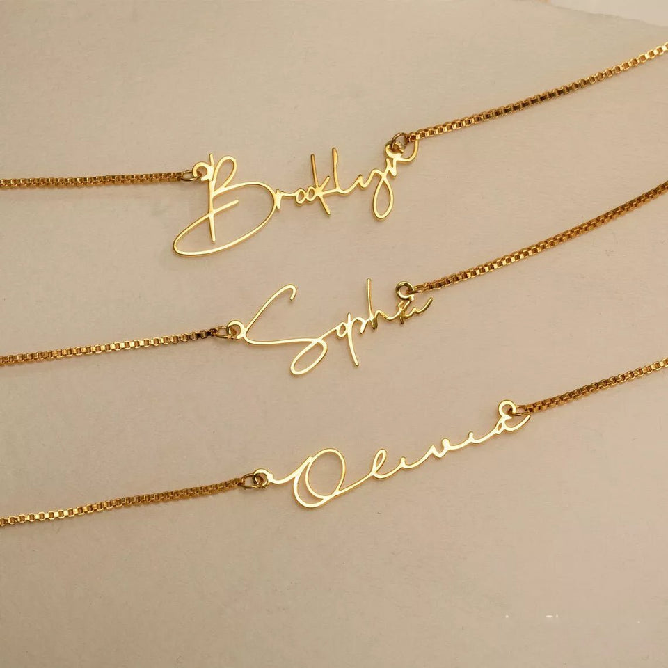 Personalized Gold Name Necklace - Wear with style