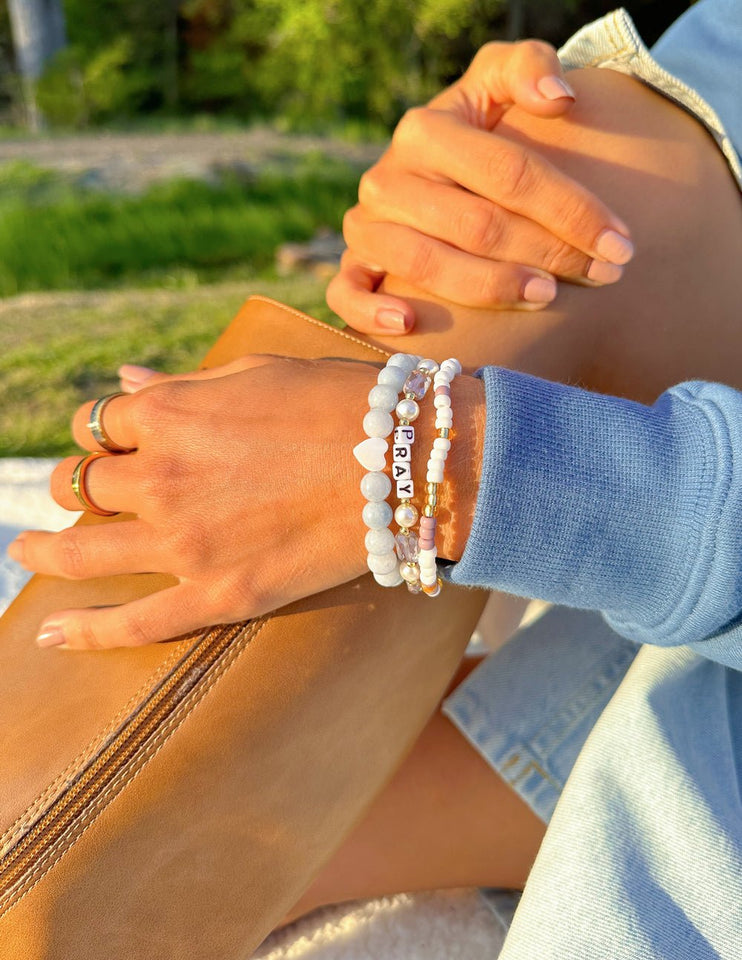 Pray Pearl Letter Bracelet - Wear with style