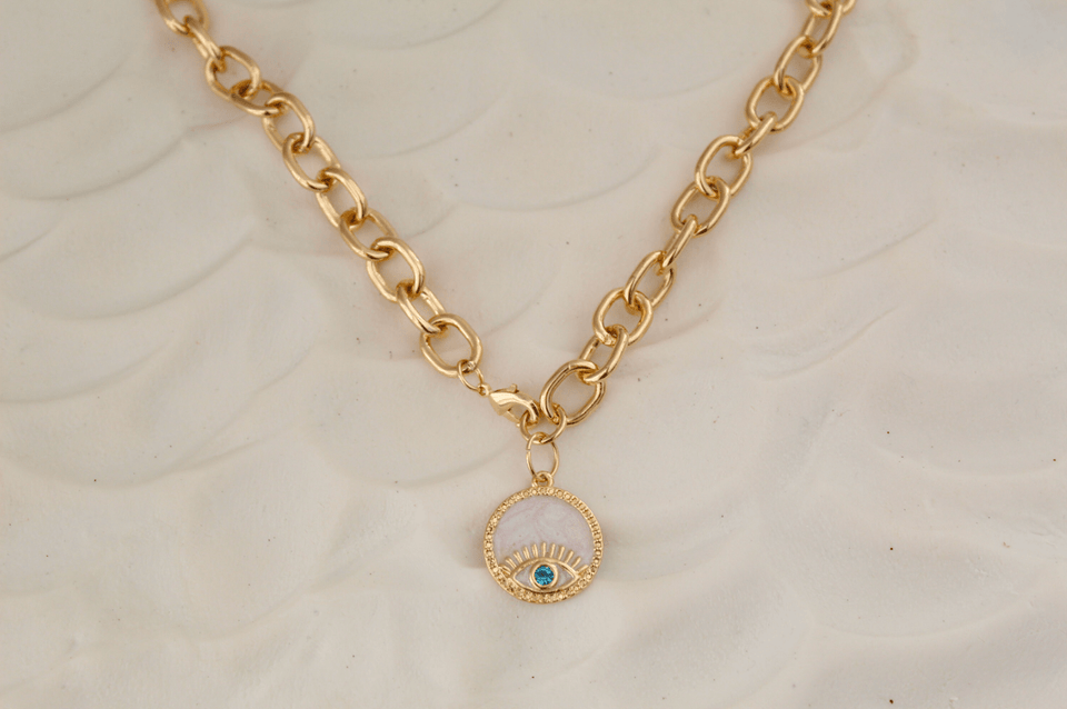 Protection Talisman Oval Link Necklace - Wear with style