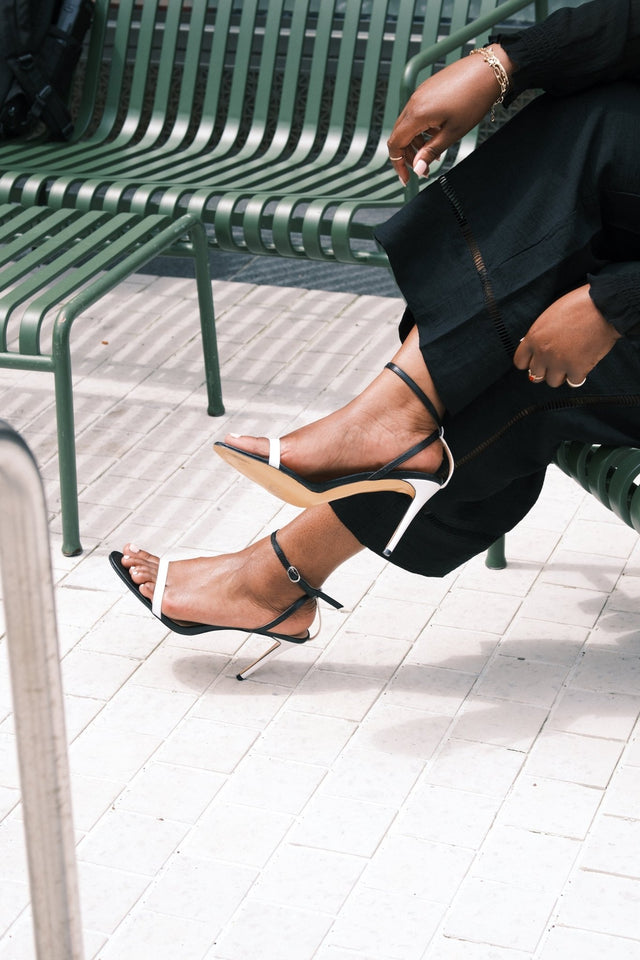 Quinn Sandals - Wear with style