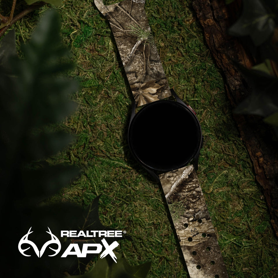 Realtree APX HD Watchband for Samsung, Garmin, Fossil, and More - Wear with style