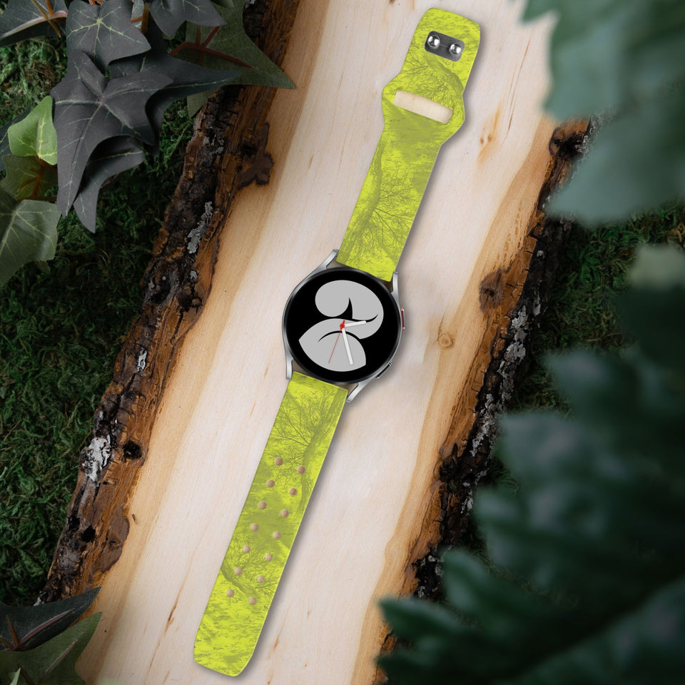 Realtree Fishing HD Watchband for Samsung, Garmin, Fossil, and More for Samsung, Garmin, Fossil, and More - Wear with style