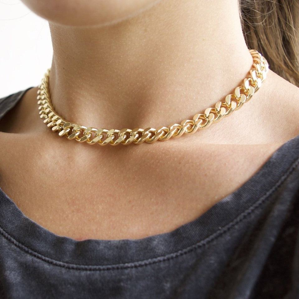 Rebel Gold Choker - Wear with style