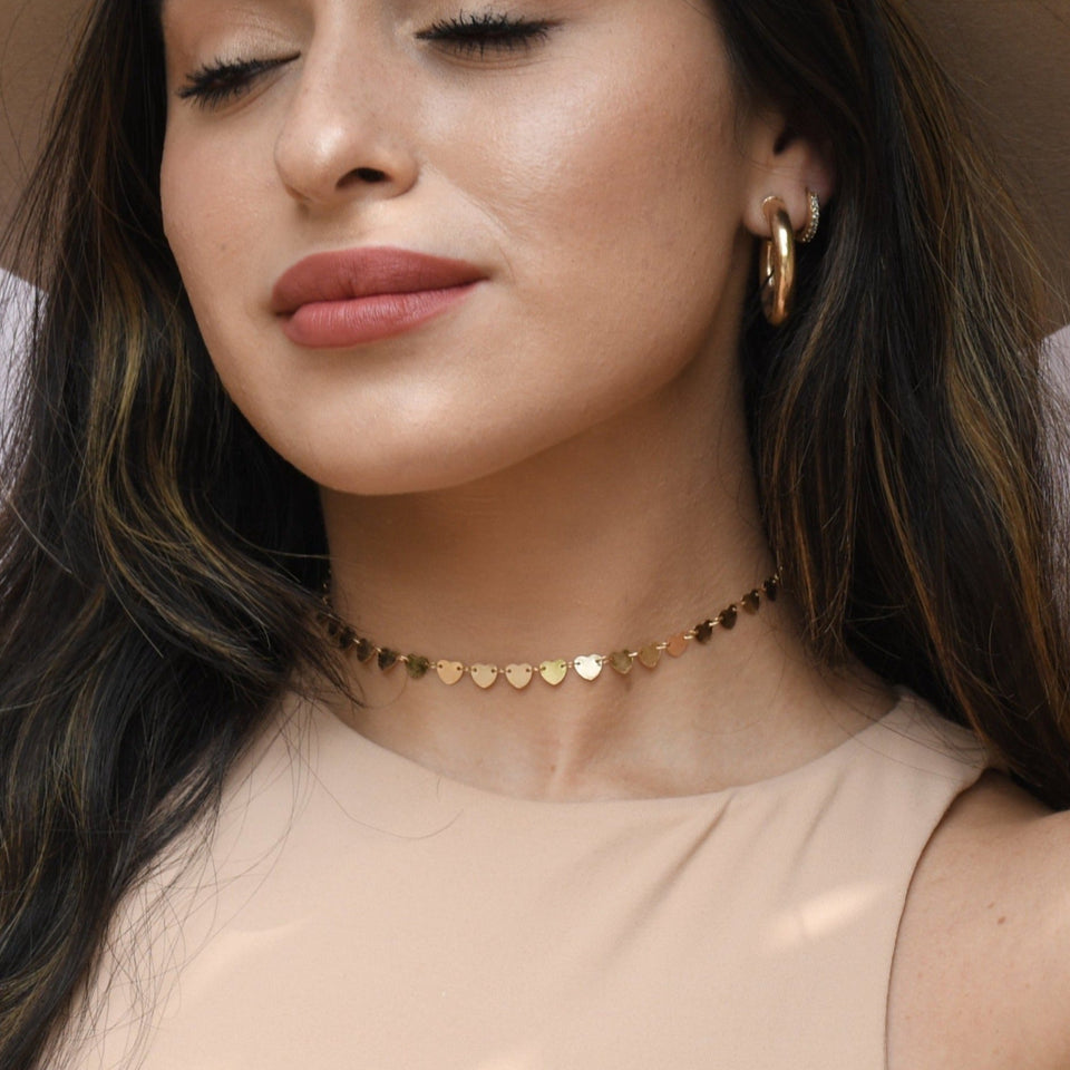 Repeating Love Choker - Wear with style