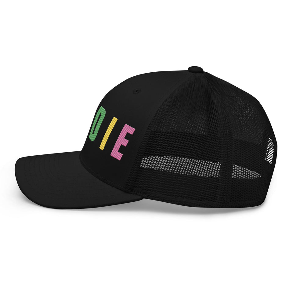 BIRDIE Embroidered Golf Trucker Hat – Birdie Pop Collection