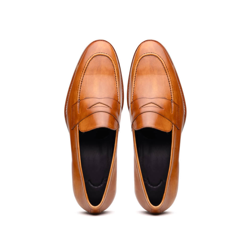 15-400-CML ROMA Hand Burnished Calfskin Penny Loafer Camel