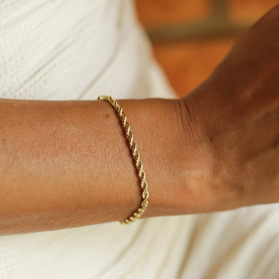 Rope Bracelet - Wear with style