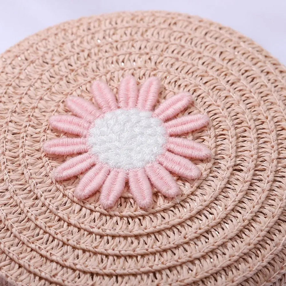 Round Straw Bag - Wear with style