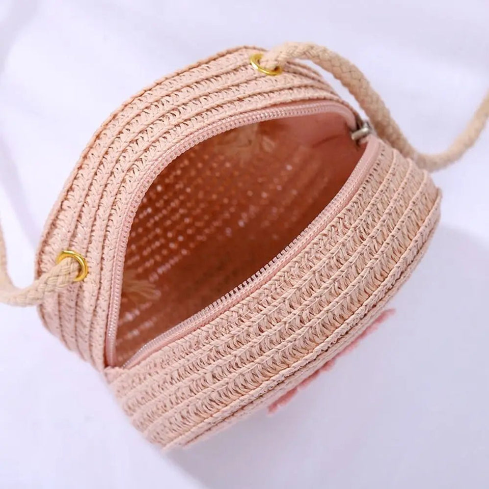 Round Straw Bag - Wear with style