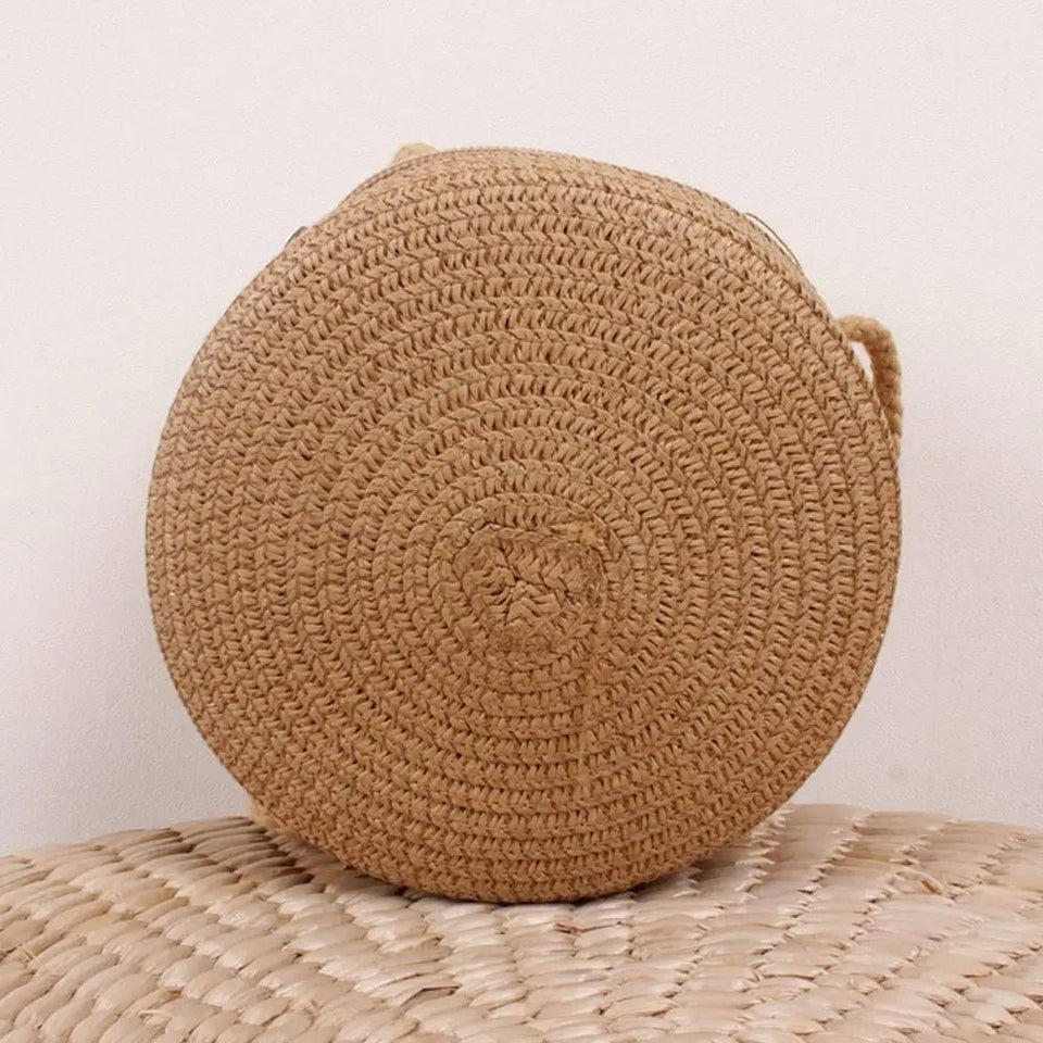 Round Straw Bag - Wear with style