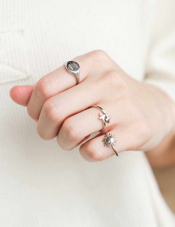 Silver Faith Over Fear Ring - Wear with style