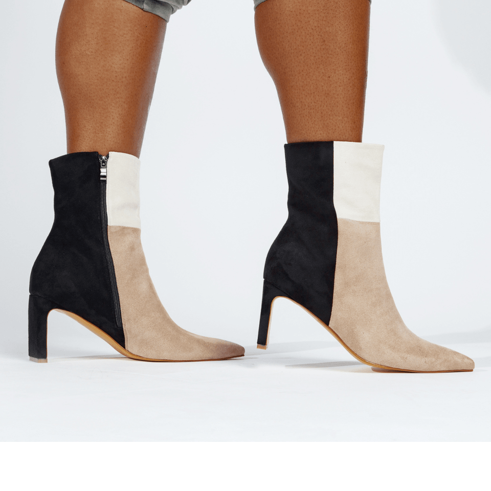Simone Booties Nude - Wear with style