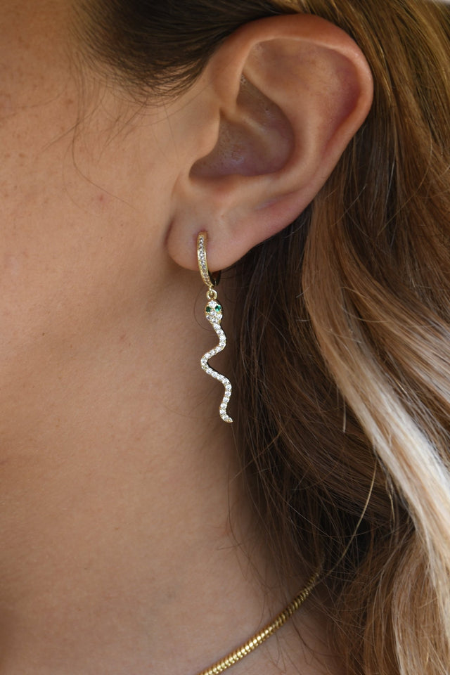 Slither Earring - Wear with style