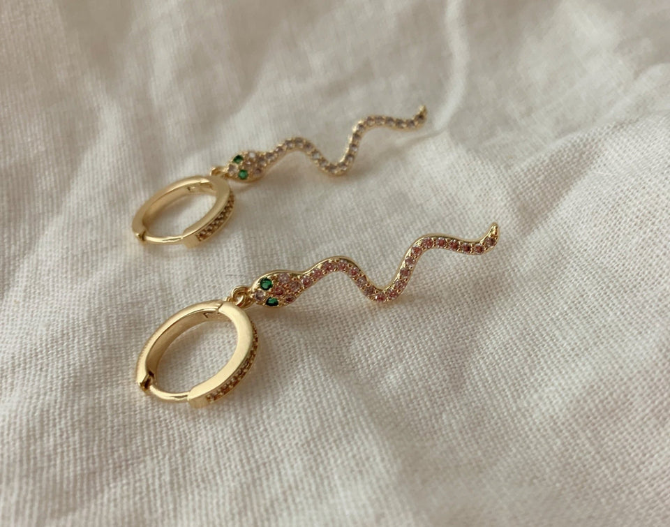 Slither Earring - Wear with style