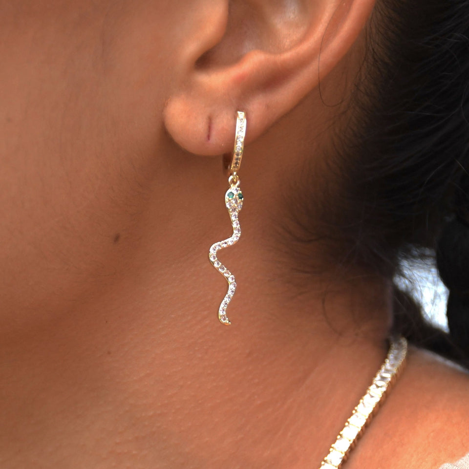 Slither Earring - Wear with style