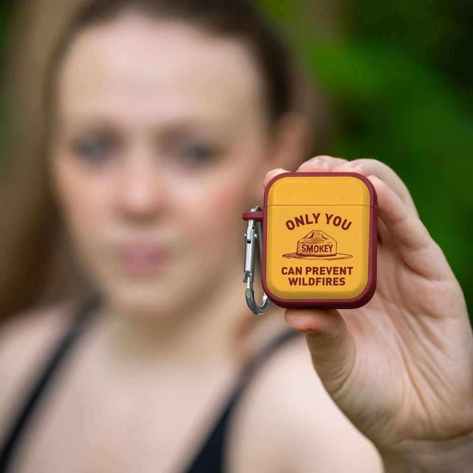 Smokey Bear Classic HDX Apple AirPods Gen 1 & 2 Case Cover - Wear with style
