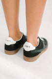 Taylor Sneakers Black - Wear with style