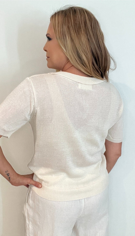 The Oxford Sweater-Cream - Wear with style
