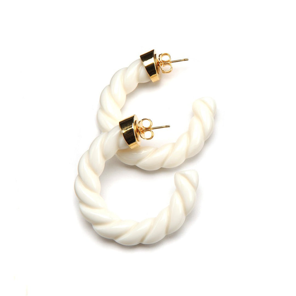 Tia Earring Latte - Wear with style