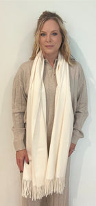 Timeless Scarf - Cream - Wear with style