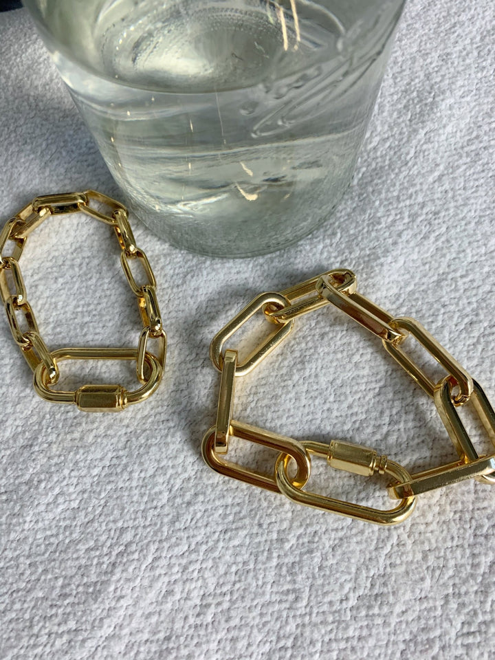 Twister Lock Bracelet - Wear with style