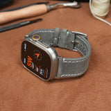 Universal Vintage Leather Band – 20 - 26mm for Apple Watch & Traditional Watches – Italian Cowhide - Wear with style