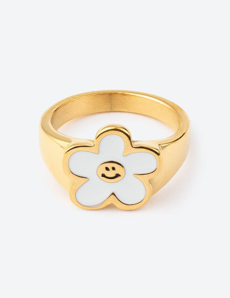 White Smiley Flower Ring - Wear with style