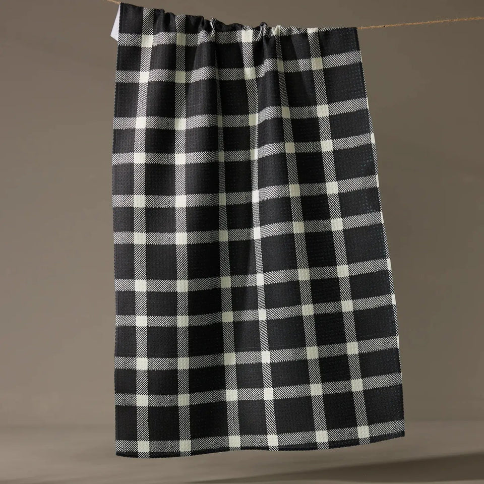 Wicklow Black Tea Towel - Wear with style