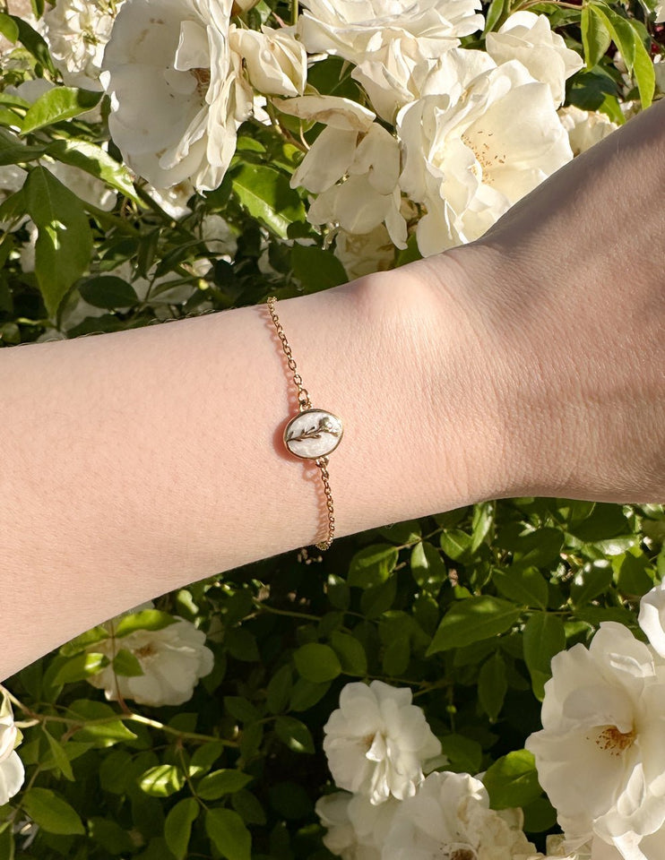 Wildflower Stone Bracelet - Wear with style