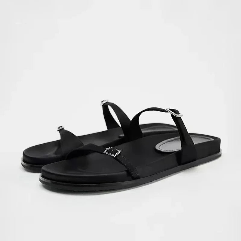 Women's designer Chic Flat Sandals - Wear with style