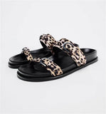 Women's designer Chic Flat Sandals - Wear with style