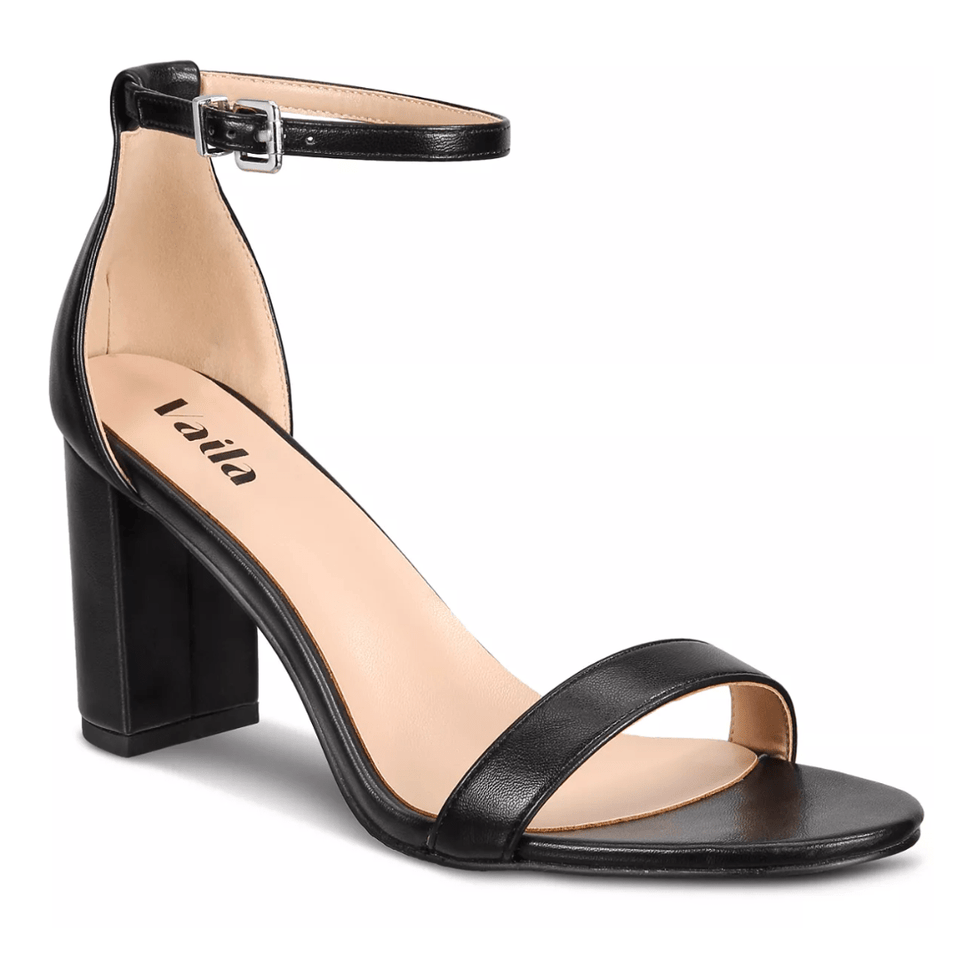 Zoe Sandals Black - Wear with style